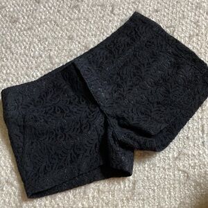 💕NWOT Boom Boom Jean Size 1 Black Lace Shorts